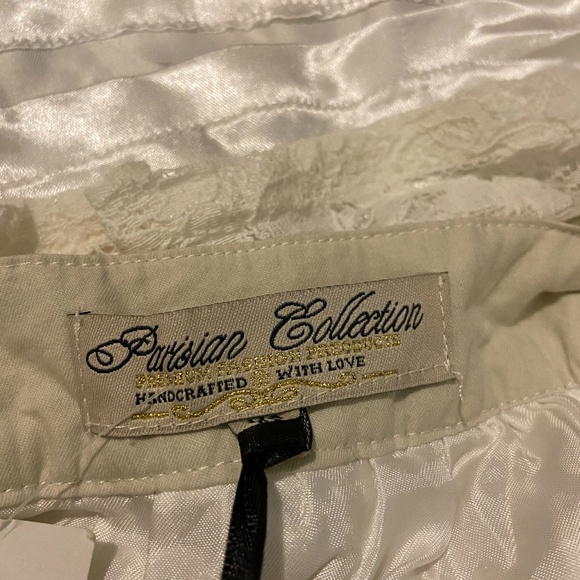 Overall Dress with Lace - Picture 6 of 7